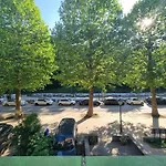 Chinese Pavilion Park - Magnificent 브뤼셀