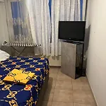 Pro *