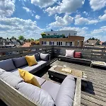 2 Avec Rooftop Suspendu Au Cimetiere D'ixelles Bruselas