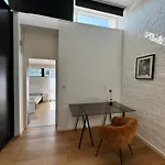 'l' Bruxelles
