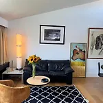 'l' Bruxelles