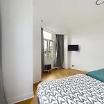 Leopold 6 *