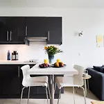 St Gilles Elegant Apartman *