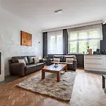 Apartmán Jette - Base En Peripherie De - 15min Centre Brusel