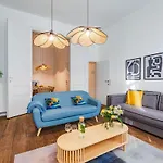 Exclusive 2br With Unesco Views Appartement *