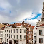 Exclusive 2br With Unesco Views Appartement