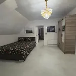 Apartman Garden's Jacuzzi 1