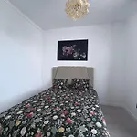 Apartman Garden's Jacuzzi 1