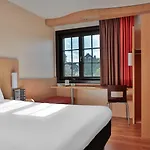 Ibis Off Grand'place Hotel