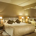 Warwick Grand-place 4*
