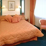 Hotel Western Royal Centre