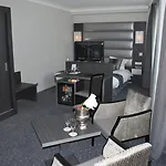 Hotel Western Royal Centre