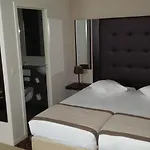 Chambord Hotel 3*