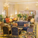 Le Plaza Hotel