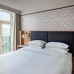 Marriott Grand Place Hotel