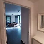 Collocation En Metro Erasme Privatunterkunft *