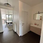 Apartment Stylish, Modern & Spacious In Brussels