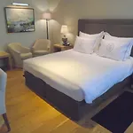 Hotel Le Dixseptieme 4*