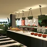 Cardo Brussels, Autograph Collection