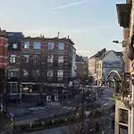 Πανσιόν Pb155, Balcony With Street View