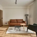 Georges Henri アパートホテル *