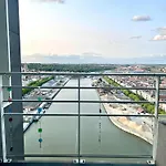 Bed & Breakfast Luxury Skyline Penthouse In 220 M2 Of Elegance