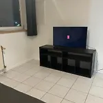 Modern 1br And Sofa Bed Near Airport