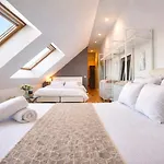 Appartement Luxury Loft Duplex Penthouse Of 190m2 & Free Parking ! Bruxelles