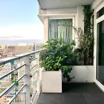 Skyline Luxury Penthouse In 220 M2 Of Elegance Bed & Breakfast Brussel