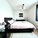 Lovely 2room Elegant In For 2people