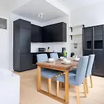 Bright Near Eu Quarter & Schuman Metro Διαμέρισμα Βρυξέλλες