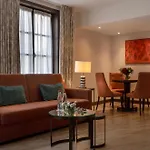 Warwick Grand-place Hotel 4*