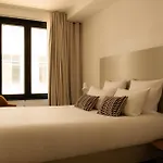 מלון 9hotel Sablon