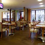 Numa Royal Galleries Hotel 4*