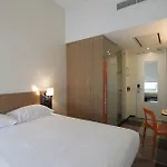 Easyhotel City Centre 3* Brussels