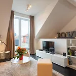 Flagey Penthouse Duplex بروكسل