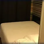 كوين آن بروكسل