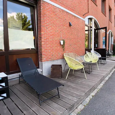 Hi Generation Europe Hostel