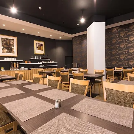 酒店 布鲁塞尔圣尼古拉斯酒店 3*