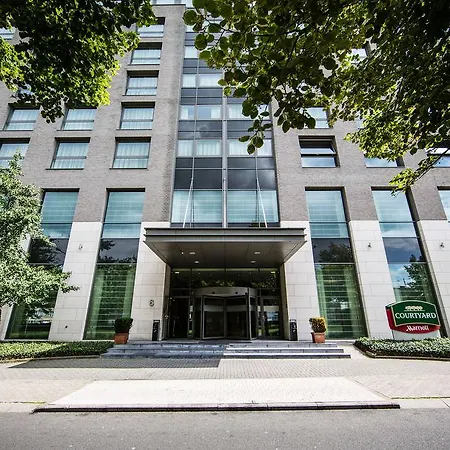 Courtyard By Marriott Brussels 4*
