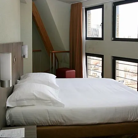 Alma Grand Place Hotel