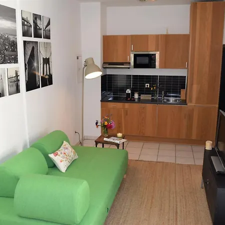 Apartment Cosy In The Center Of *