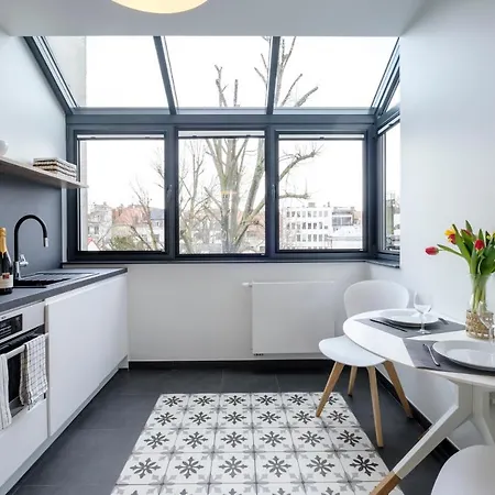Fabulous In Chatelain Area Апартаменты Брюссель