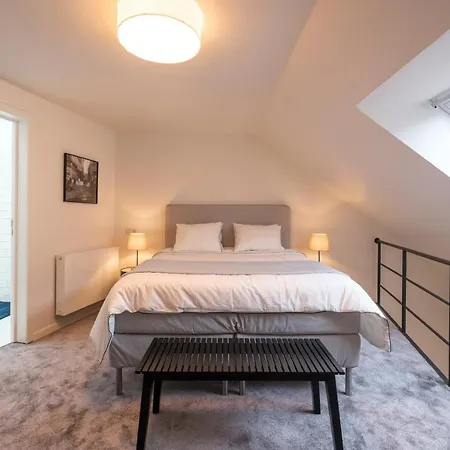 Functional Housings 2 Steps From Grand Place Apartamento Bruselas
