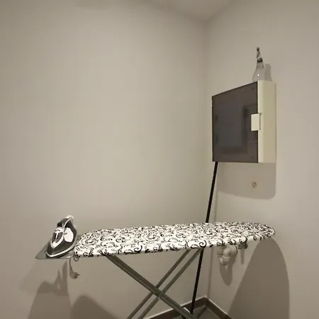 European Institutions Apartment