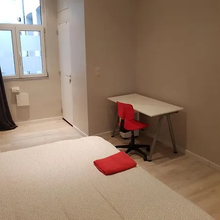 Central Yellow Apartment Apartment *