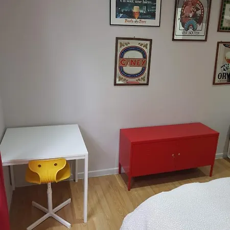 Central Yellow Apartment Apartment Brussels