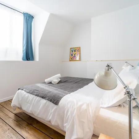 Grand Place 2 Bedroom * Bryssel