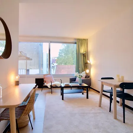 Apartment Amazing & Cosy Studio Perfect Location 'stephanie-louise Area' *