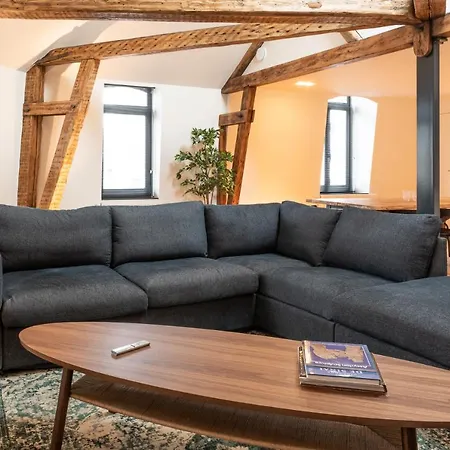 Spacious Modern Appartments In The Heart Of Apartment *